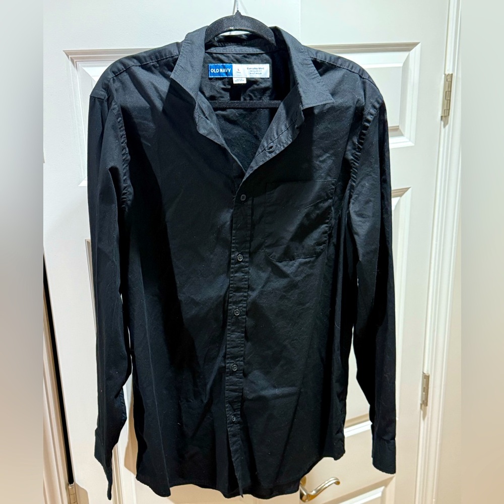 Old Navy Men's Classic Black Button Down Shirt